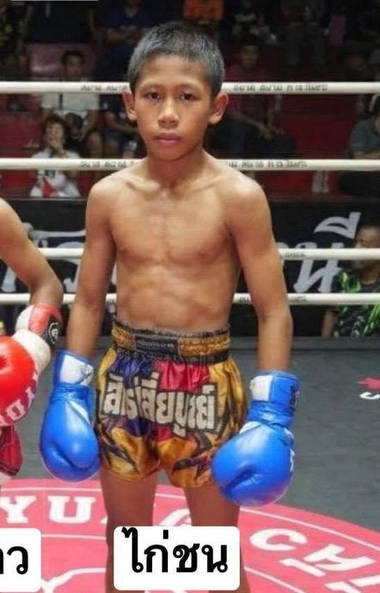 ไก่ชน ลูกเจ้าพ่อกงจักร